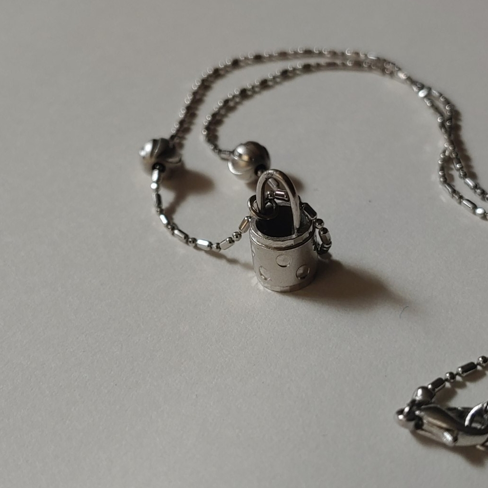 🎉Necklace - Picture 3 of 4